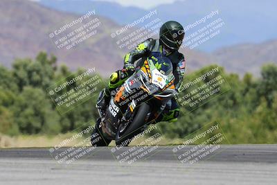 media/Apr-05-2024-Apex Assassins-CVMA Friday Practice (Fri) [[ee2ef04f2b]]/5-Trackday 1/Session 4 Turn 9 Entry/